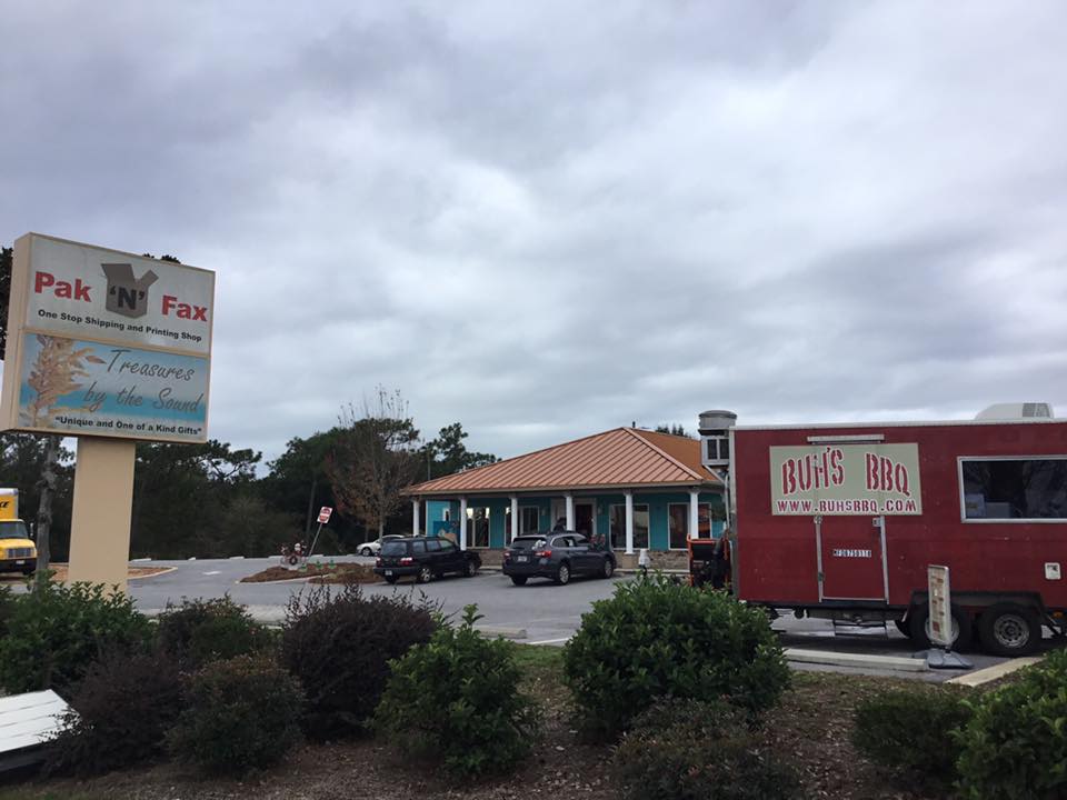 Best Barbecue Food at Navarre
